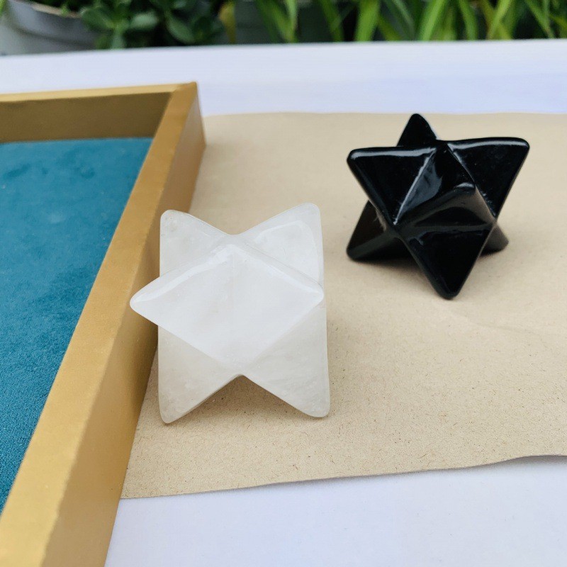 天然水晶黑曜石白水晶梅尔卡巴星神秘能量石手工摆件