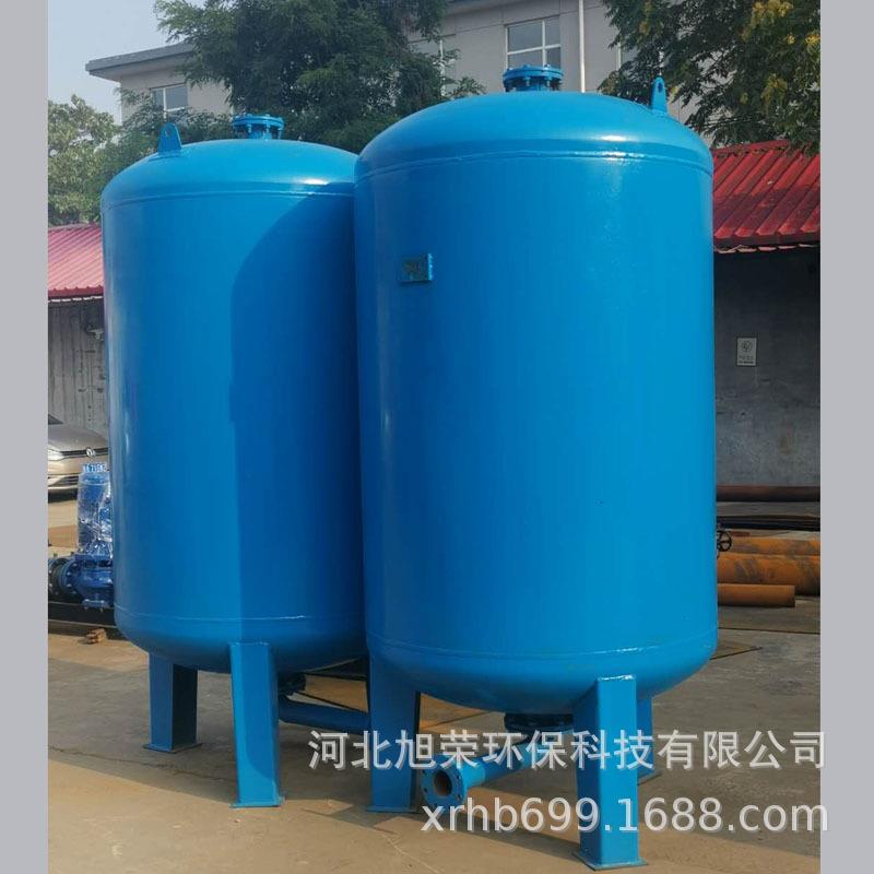 不锈钢隔膜式气压罐立式囊式膨胀罐恒压供水压力罐定压补水罐厂家
