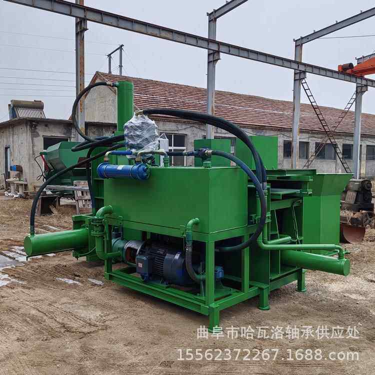 卧式干草秸秆打包机牛羊养殖饲料打包机三缸石棉打包套袋机