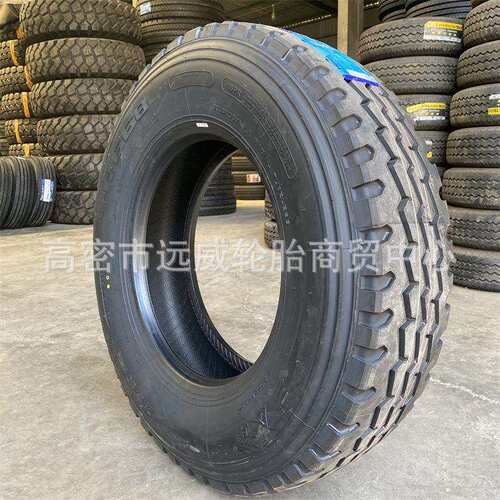 315/80R22.5卡客车轮胎HS268花纹全钢丝轮胎轻卡轮胎