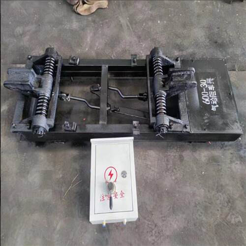 矿用跑车防护阻车器BQ127气动抱轨式阻车器