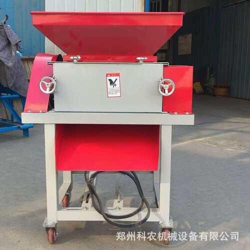22机0V杏对电动玉米破TOG碎机花生辊仁破瓣价格