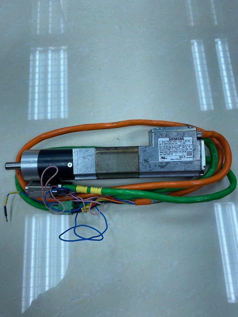 拆机西门子伺服电机1FK7015-5AF01-7SV0-Z议