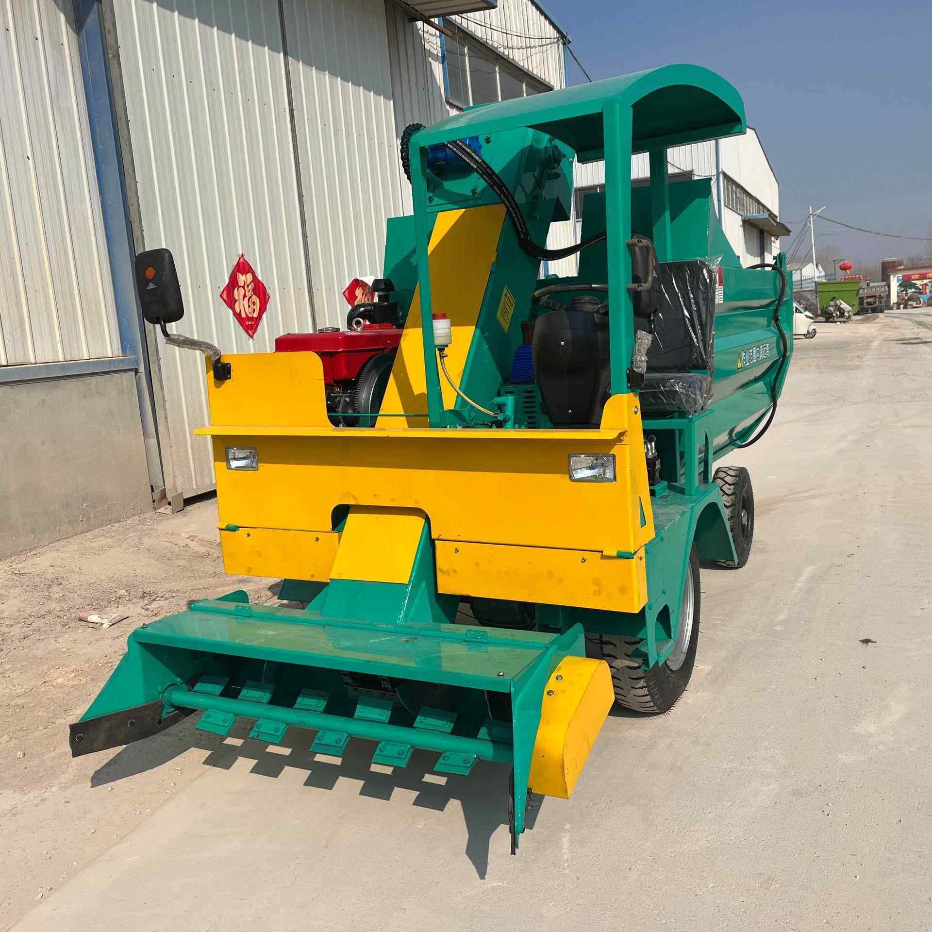 肉牛饲养场3方铲粪车四轮刮板式清粪机液压自卸式牛粪装运车