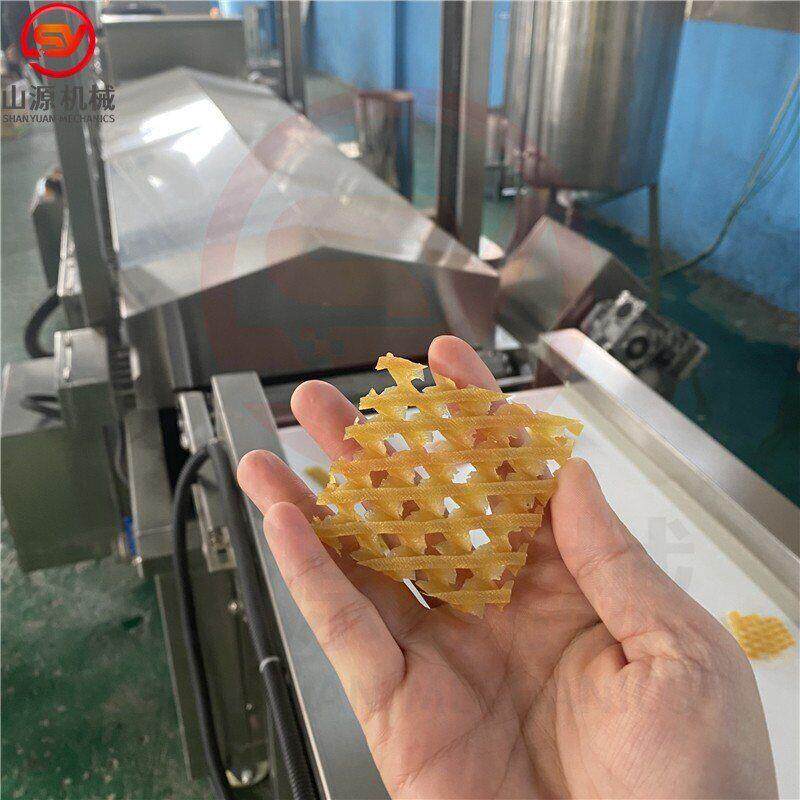 全自动连续兰花干油炸机 豆腐串油炸机器 脆皮豆腐油炸流水线