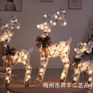 跨境圣诞节装饰品 一路有你 铁艺LED发光雪景植绒圣诞鹿冬青