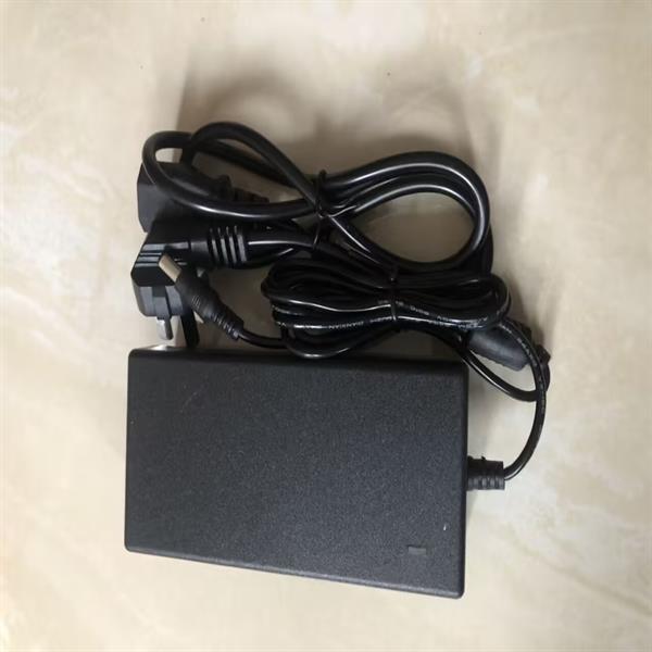 适用天龙DSD-300音乐基座.天龙DSD300桌面音箱 电源线适配器03477
