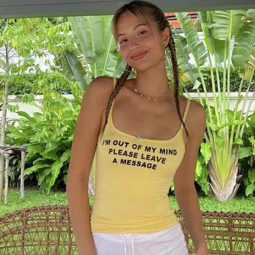 Three dimensional decorative letter printed sleeveless