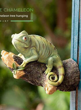 庭院园林装饰布局模拟变色龙摆件树挂动物园林景观房屋户外装饰