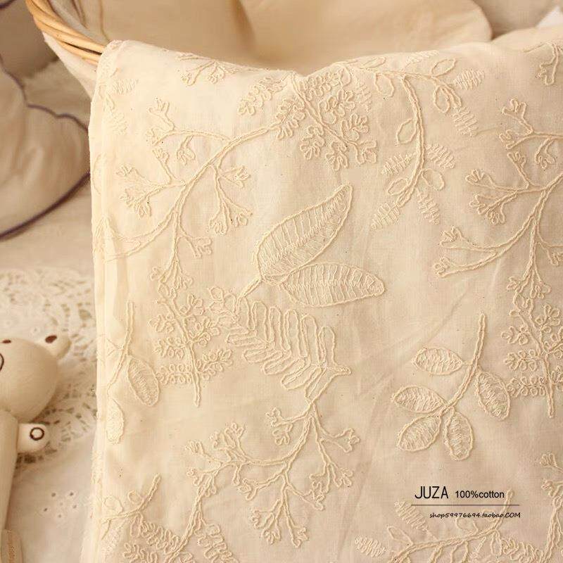 本白色高密全棉布料绣花布料立体粗线精致花枝包包裙子面料
