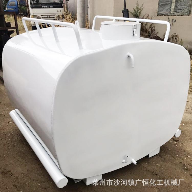 厂家供应不锈钢加厚材质洒水箱洒水车用水箱内外电泳防锈洒水罐