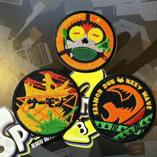 【贴牌小铺】斯普拉遁3Splatoon打工鲑鱼熊老板横纲刺绣贴徽章