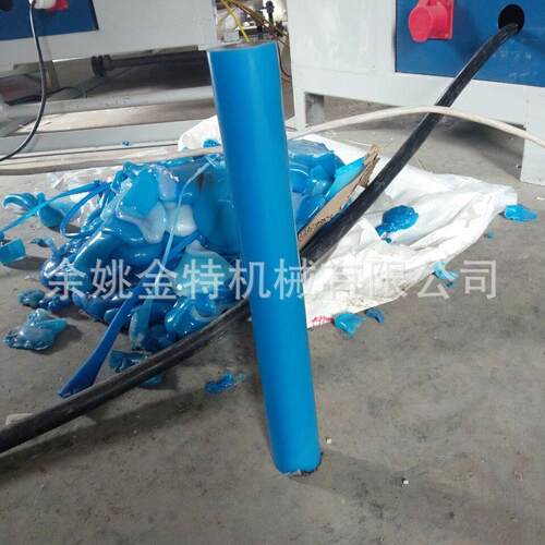 钢管PE包塑生产线 铁管方管PVC包塑设备