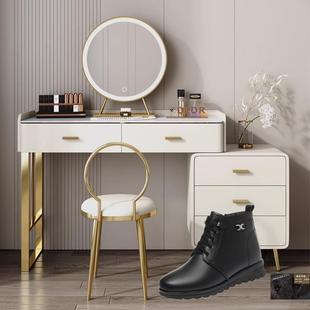 正品冬季靴真皮妈妈鞋平底软底子加绒加棉厚保暖老年皮鞋女羊中毛