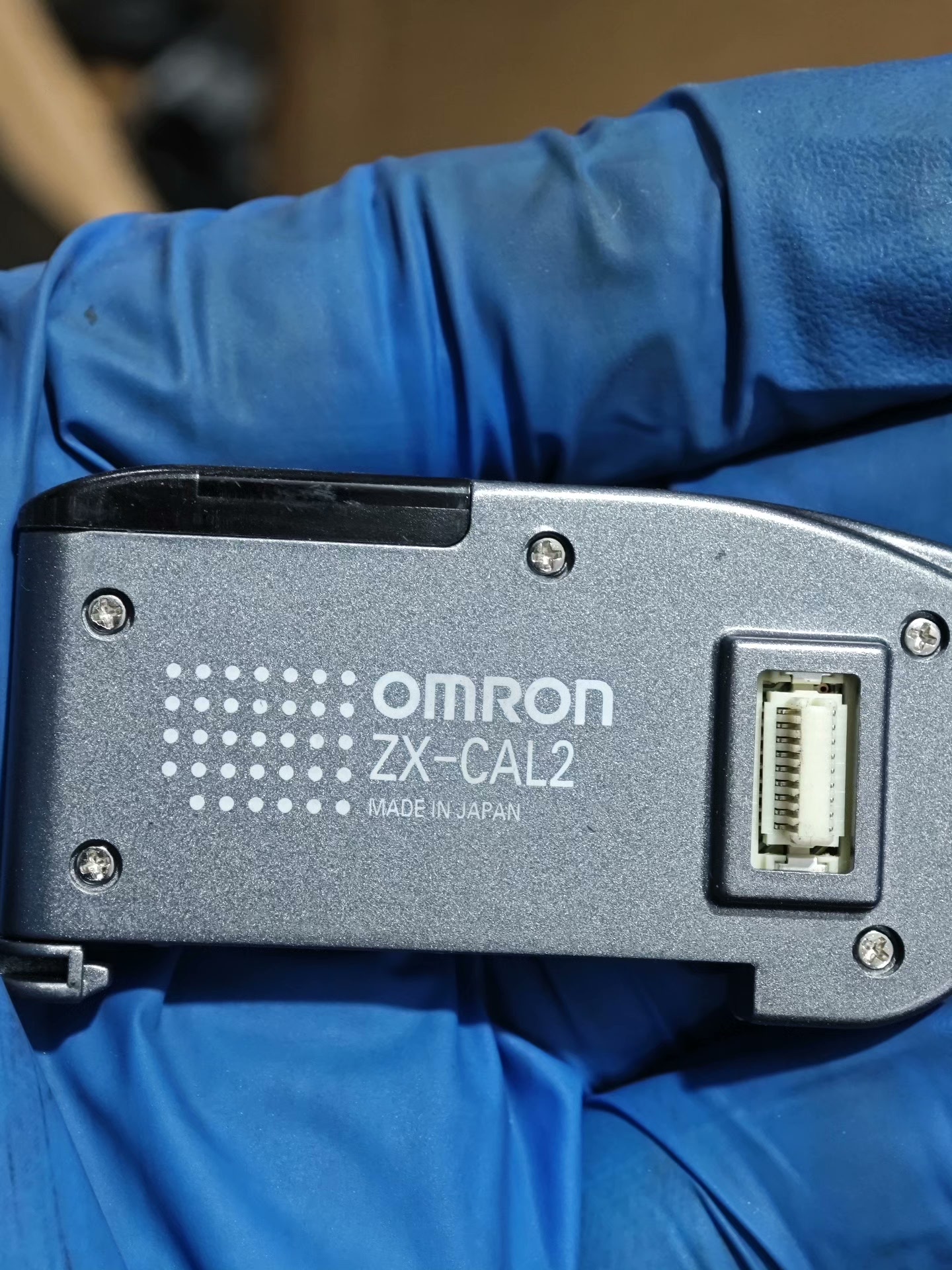 欧姆龙ZX-CAL2