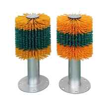 供应新款无动力立式旋转按摩梳电动牛体刷羊挠痒痒刷子