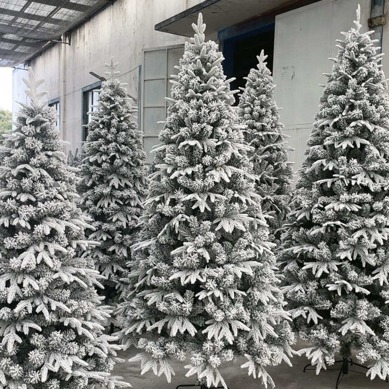 大型圣诞树圣诞节白色植绒仿真落雪PE/PVC圣诞雪松树5米1.8米加密