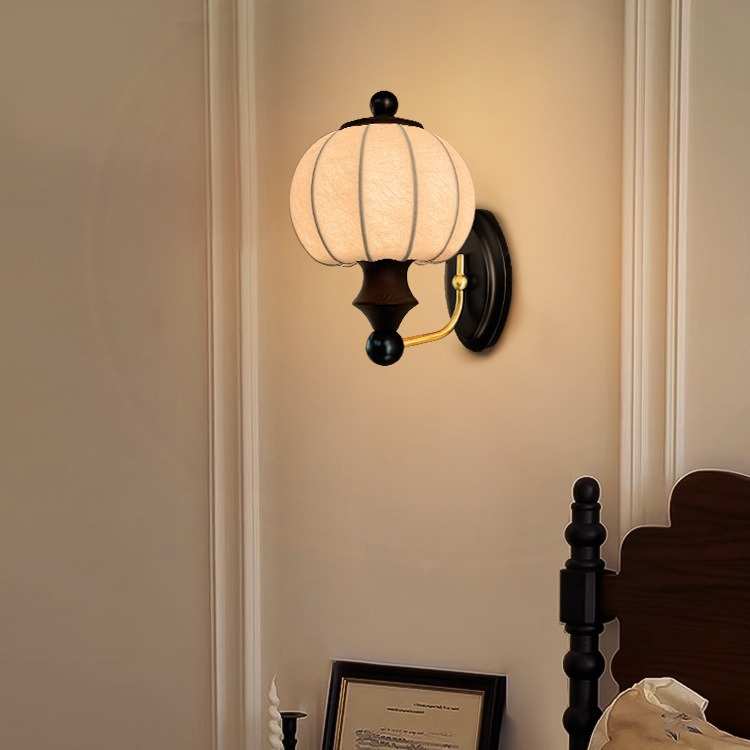 复古风蚕丝壁灯实木新款中国风高级感卧室床头灯法式新中式墙壁灯