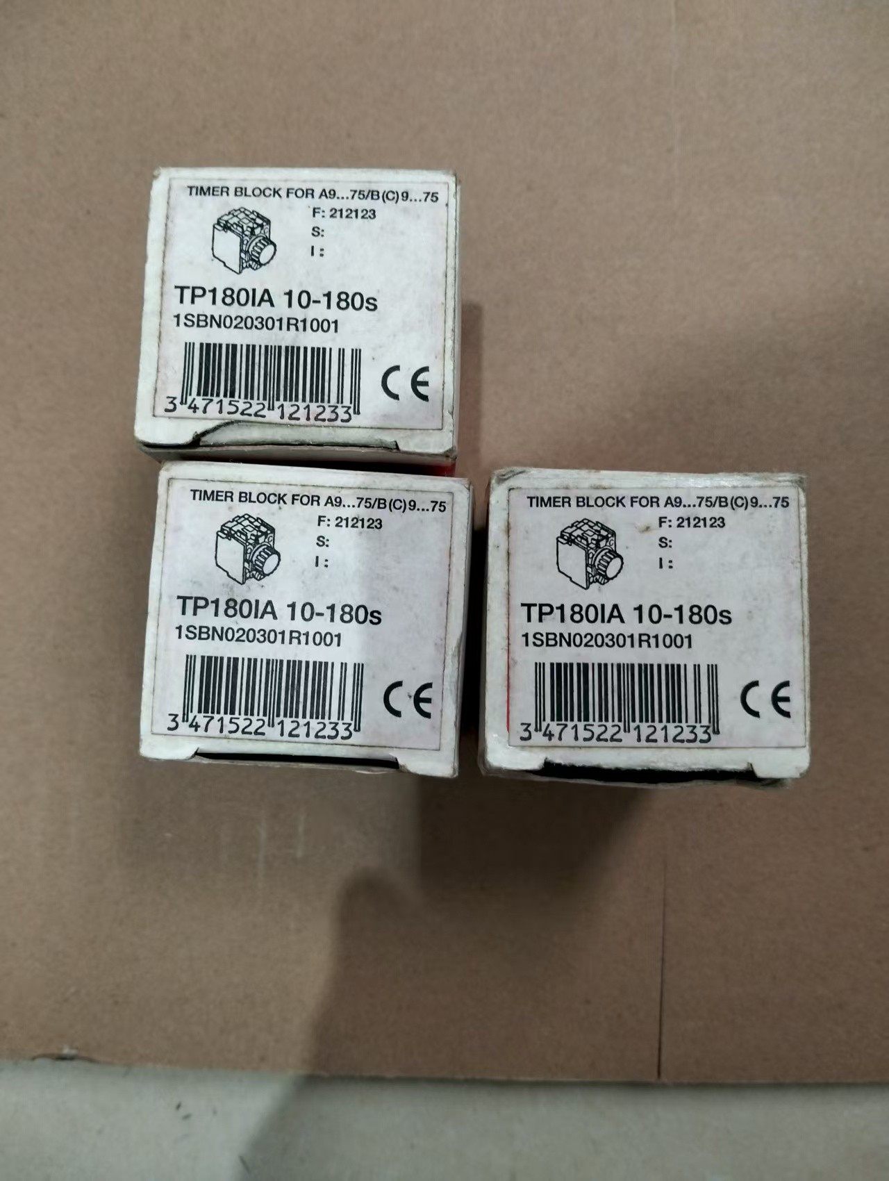 原装ABB延时头TP180lA  10-180S   数量3