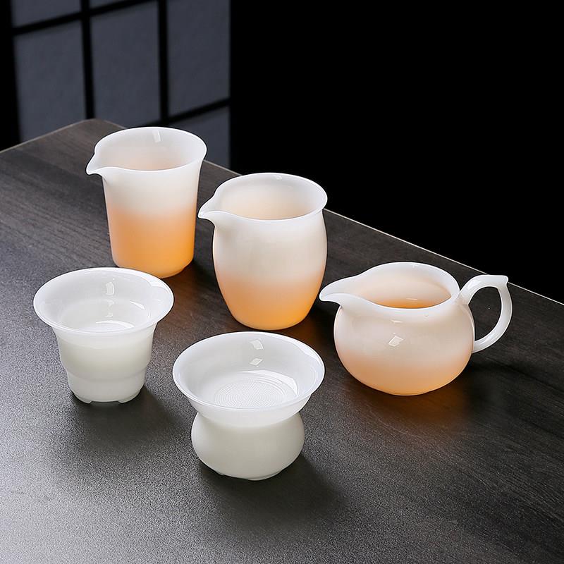 公道杯2026新款德化冰种璞玉瓷公道杯白瓷陶瓷带耳把茶海分茶器功图片
