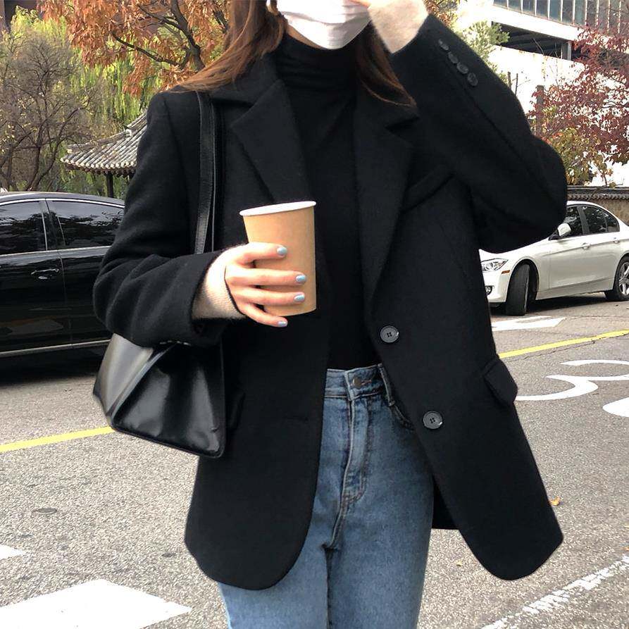 韩国黑色羊毛呢小西装外套女2023秋冬休闲宽松廓形加厚呢子西服