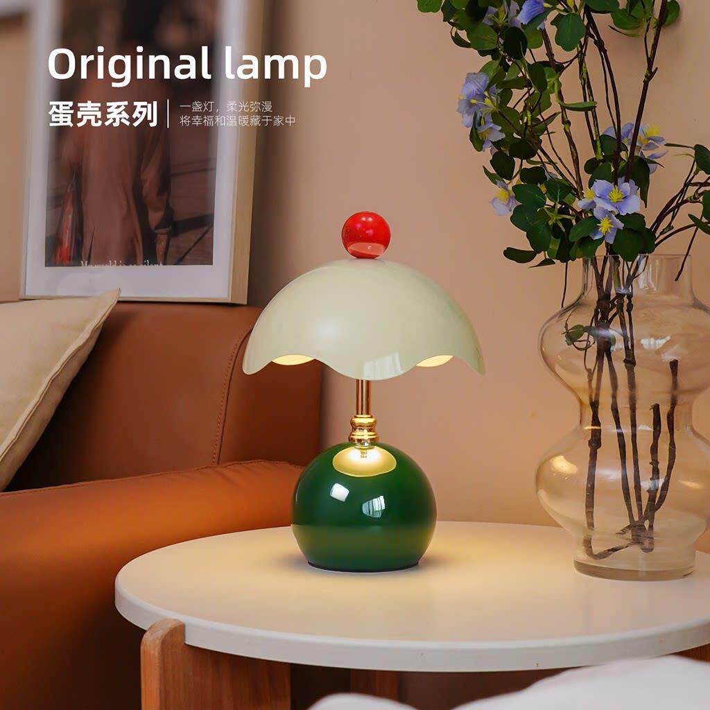 蛋壳2025原创创意高级感轻奢台灯卧室床头柜主卧全光谱氛围小夜灯