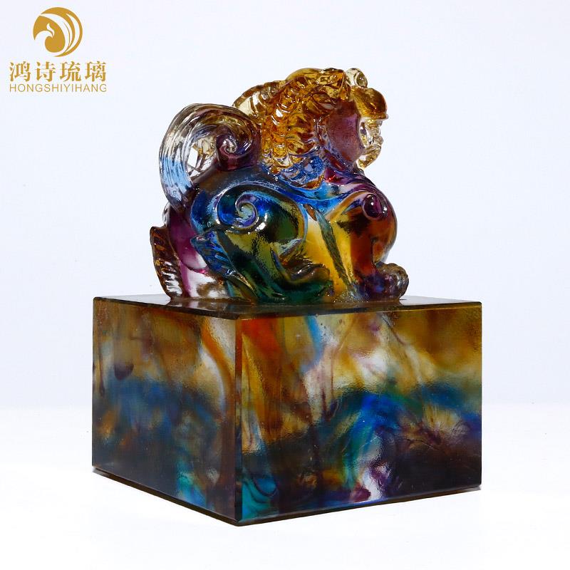 高档璃摆件貅印章制生日礼琉物办公室老板桌面装饰品商定务貔开业