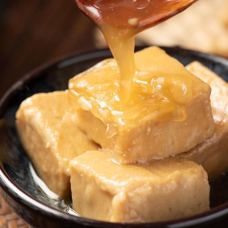 新品白腐乳上海特产糟方腐乳500g豆腐乳毛豆腐霉豆腐玻璃瓶装拌下