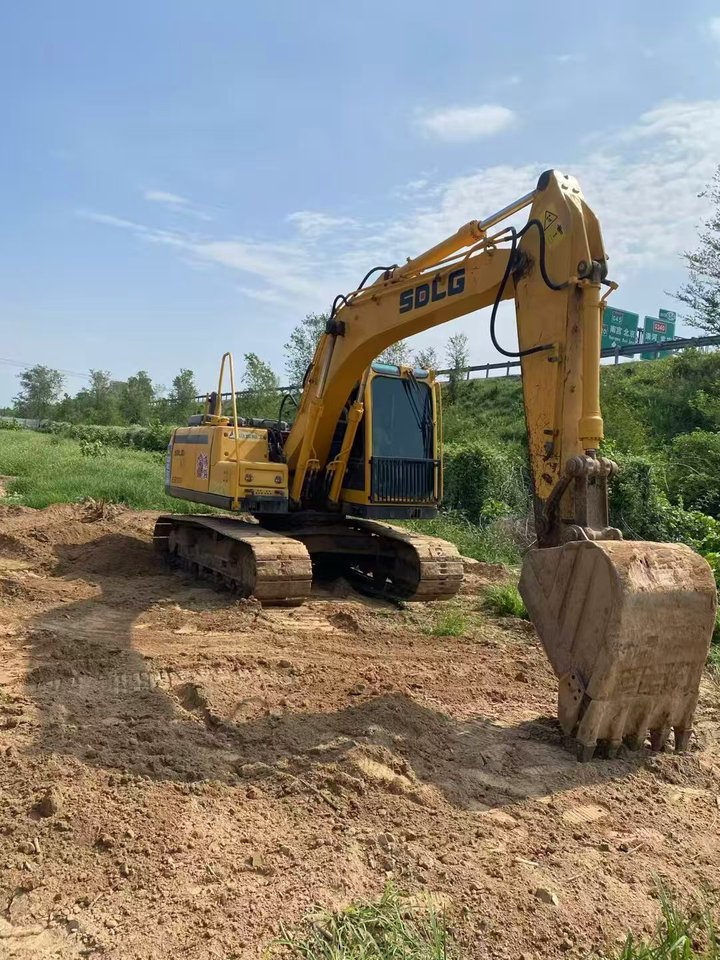 11月9日邢台临工135挖掘机网络拍卖公告