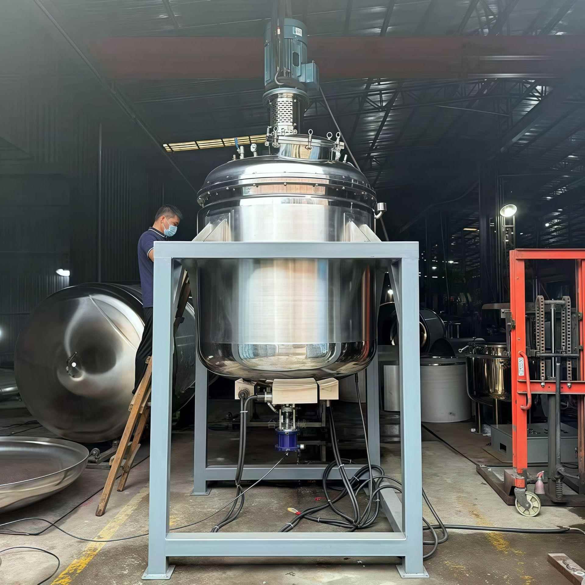 304/316不锈钢搅拌罐电加热反应釜搅拌机乳化锅配料桶