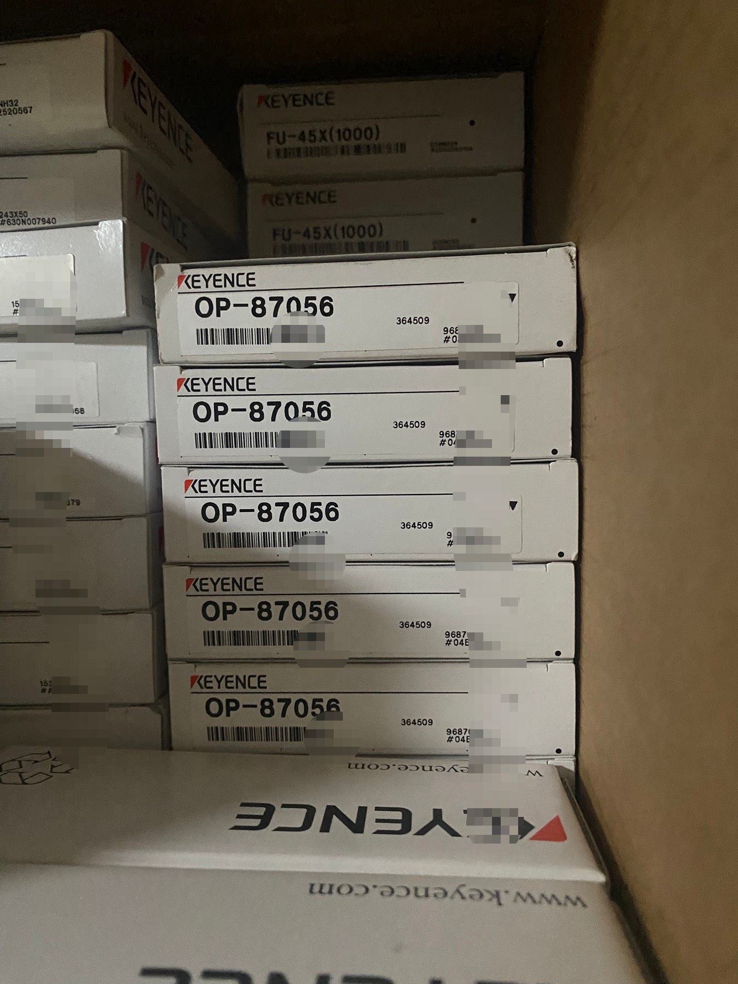 基恩士OP-87056，全新正品。