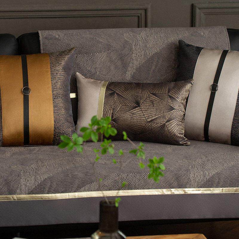 新款轻奢沙发垫高级感四季通用高档防滑欧式皮沙发坐垫套罩巾