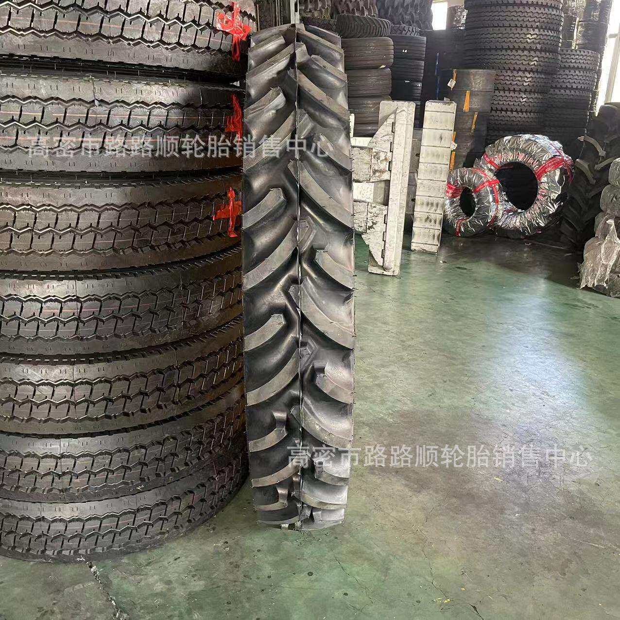 拖拉机改装轮胎12.4-48 11-32 11-38 12.4-54 9.5- 9.5-48含钢圈