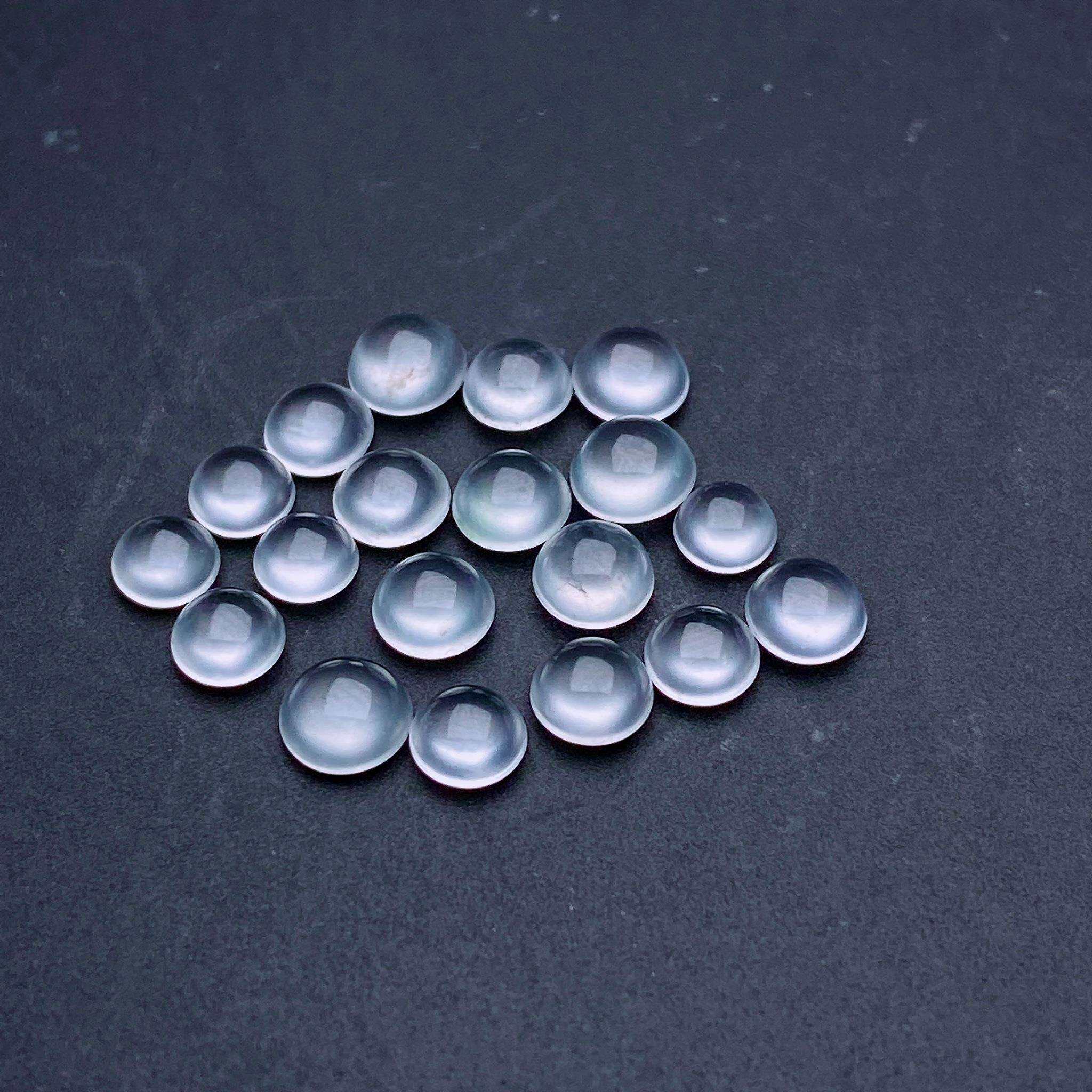 缅甸天然翡翠a货高冰种小蛋面一手裸石fxj尺寸：4.5-2.9mm