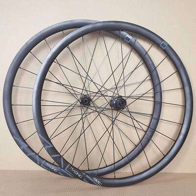 8-12速 700C中锁碟刹公路轮组- M12*142桶轴- tpi培林 pillar辐条