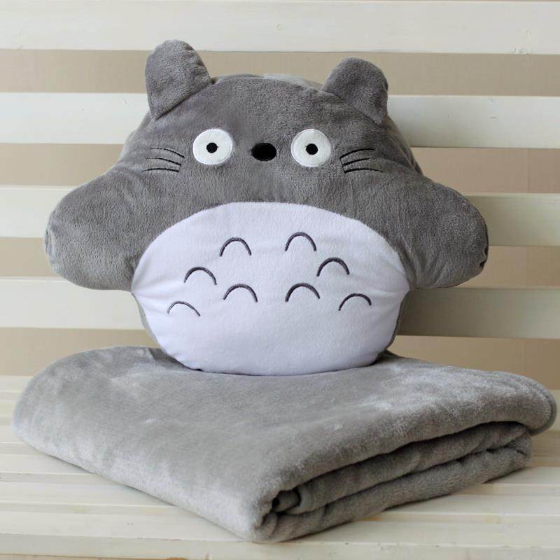 正品爱毯卡通方形龙猫可三用暖手捂抱枕调子带枕头被子空两用睡觉