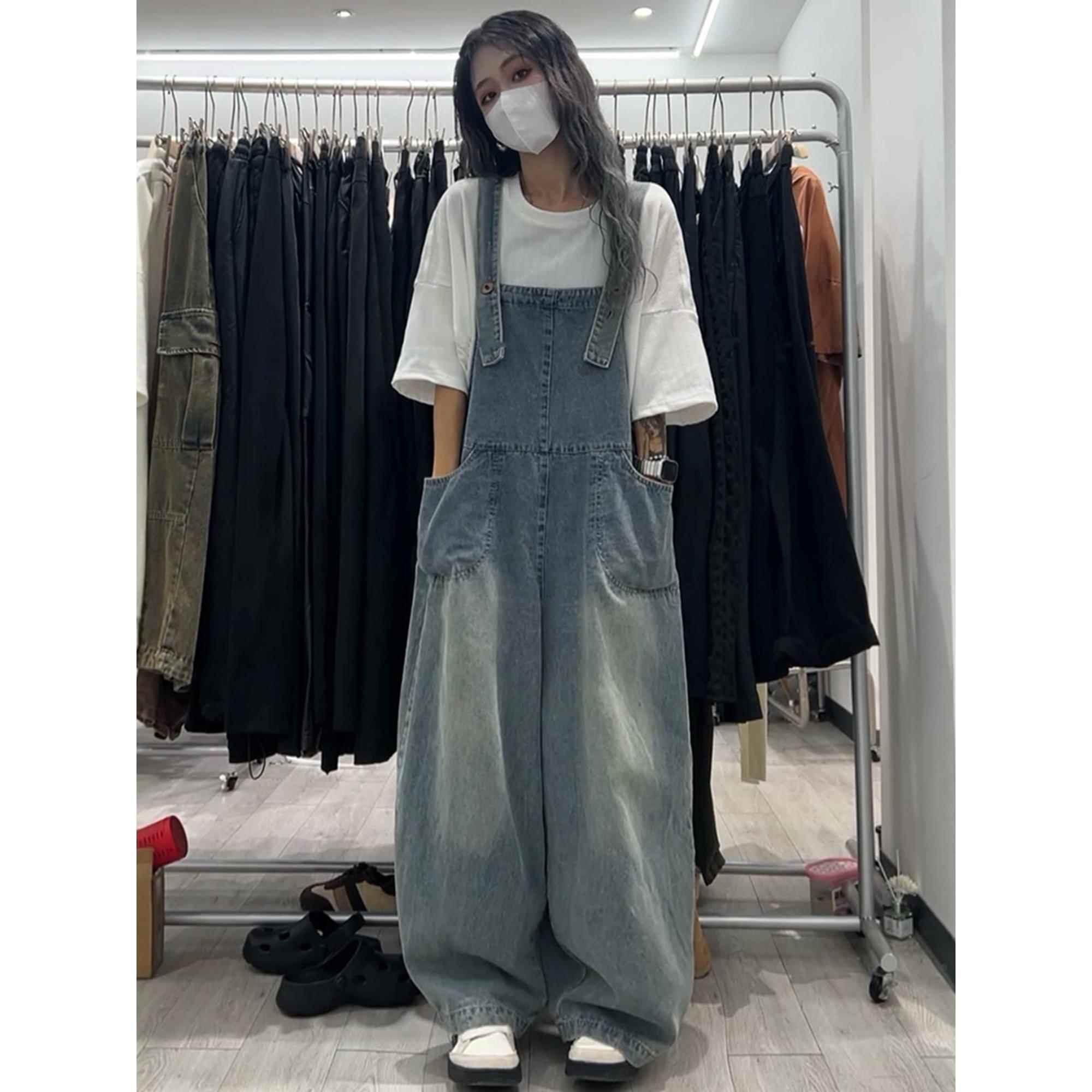 可盐可甜减龄直筒牛仔背带裤女潮ins垂感松弛高腰宽松阔腿牛仔裤