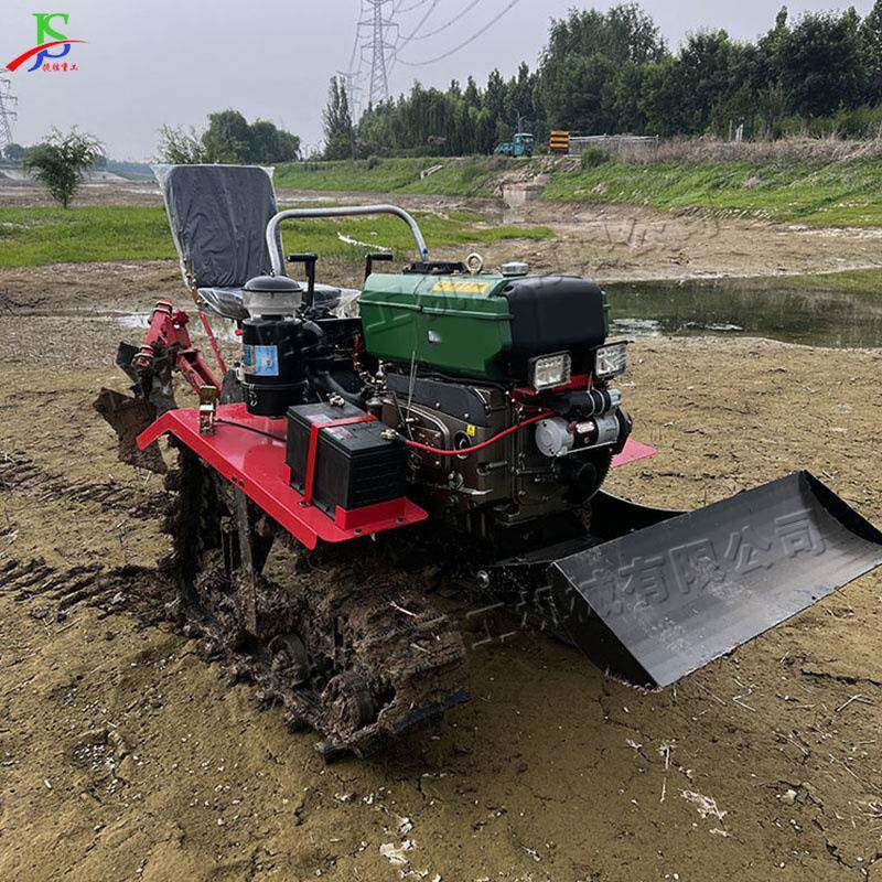 座驾式农田起垄器 小型履带式微耕机 农用田地开沟推土一体机
