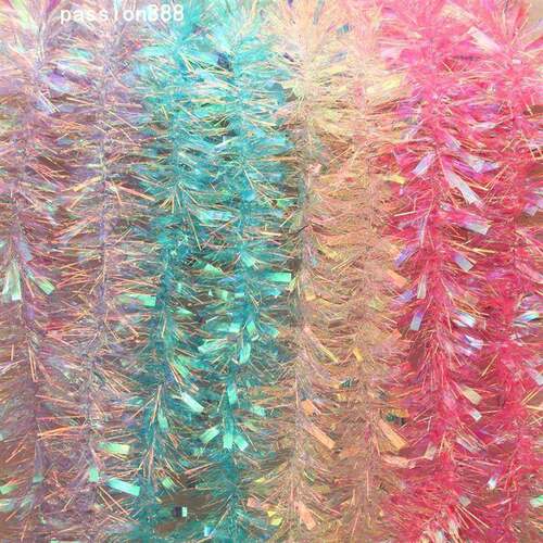 Christmas ribbon decorations with floral patterns圣诞节彩条