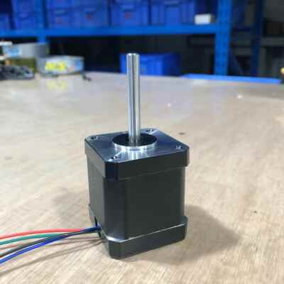 42步进电机 长轴 SL42STH48-1684A-41.5 0.5N.m/2A 轴长定制盛龙