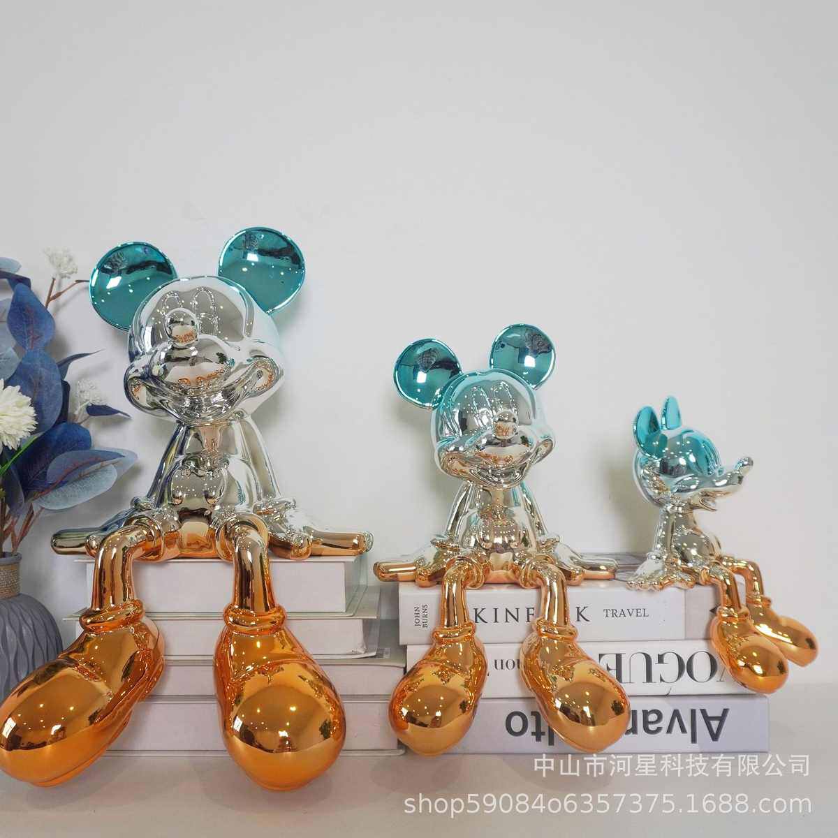 彩色创意装饰摆件电镀工艺品室内网红卡通高级感家居客厅电视柜,家居饰品,装饰摆件,淘宝优惠券,粉丝福利购,淘宝优惠卷