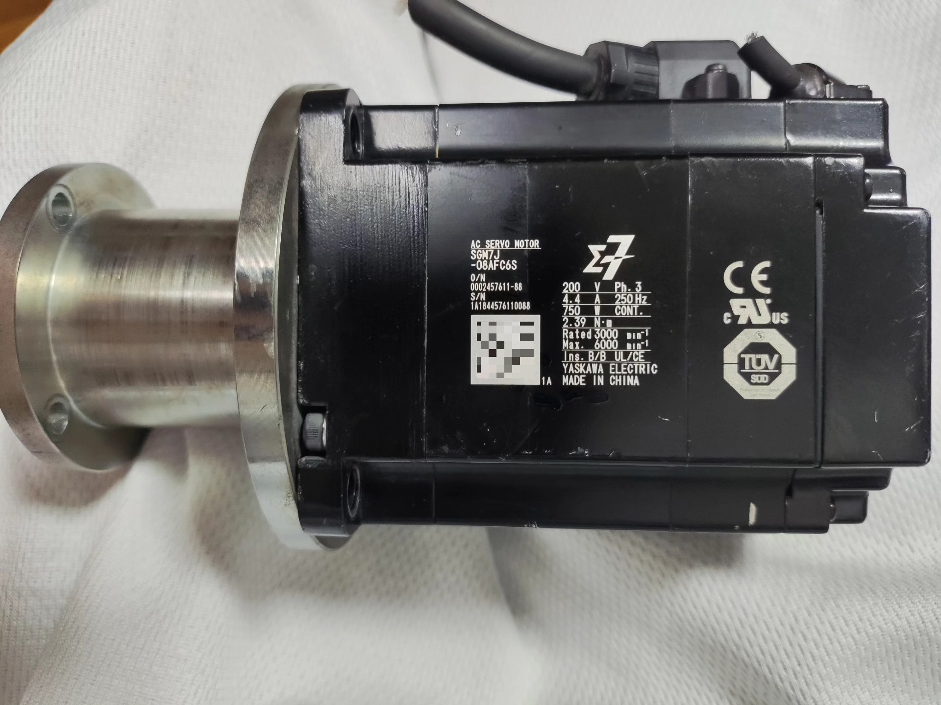 安川电机SGM7J-08AFC6S   750w