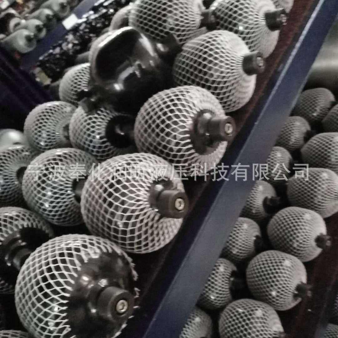 润昕器膜式系列,储能隔gxq蓄能器液压