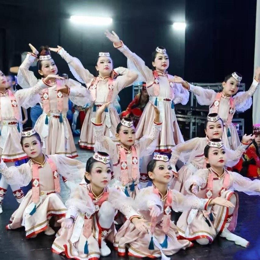 新款女童蒙古族舞蹈服装儿童少数民族蒙古包草原筷子舞演出服长裙