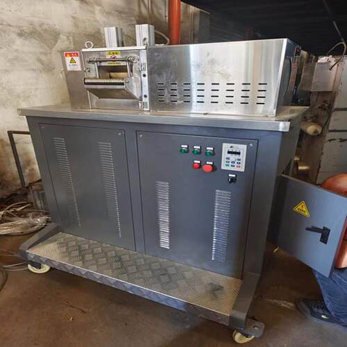 供应200软质PVC切粒机ABS切粒机龙门切粒机硬料切粒吹风机