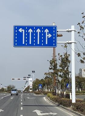 热镀锌交通标志杆单柱式悬臂T型F杆道路反光标识牌杆交通指示杆