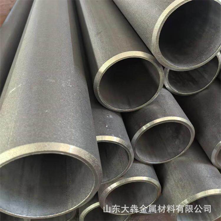 无缝钢管加工喷砂坡口酸洗钝化表面处理喷漆打包