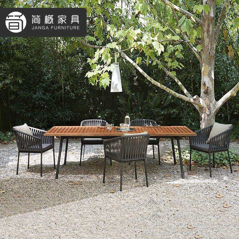 户外别墅庭院塑木桌椅休闲花园阳台一桌四椅酒店民宿露台藤桌椅