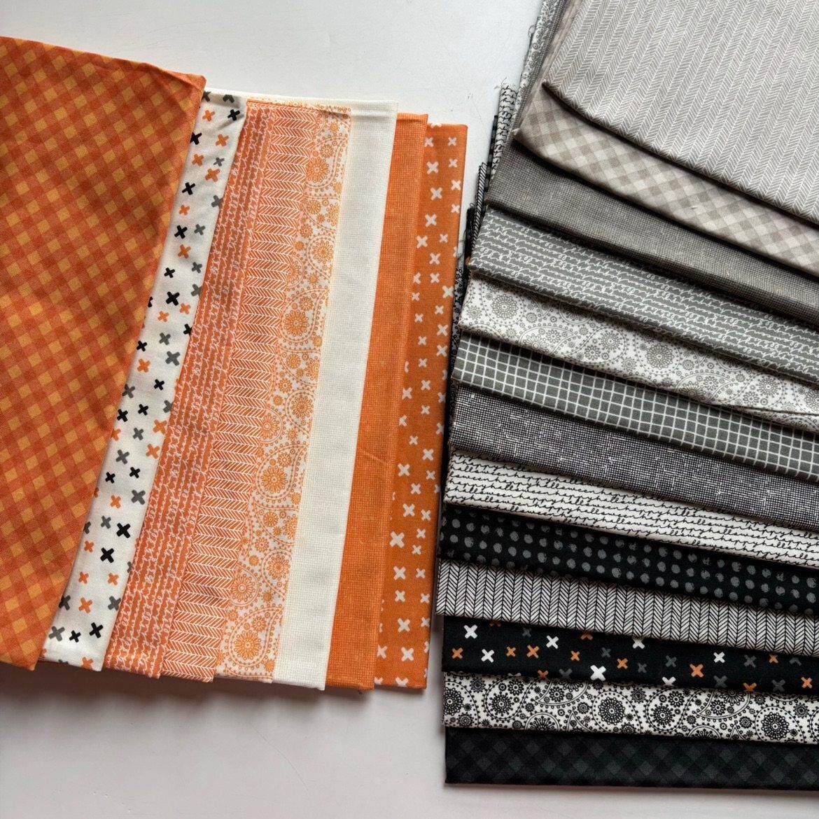 2412黑黄moda进口拼布组被纯棉平纹面料手工diy布组壁饰