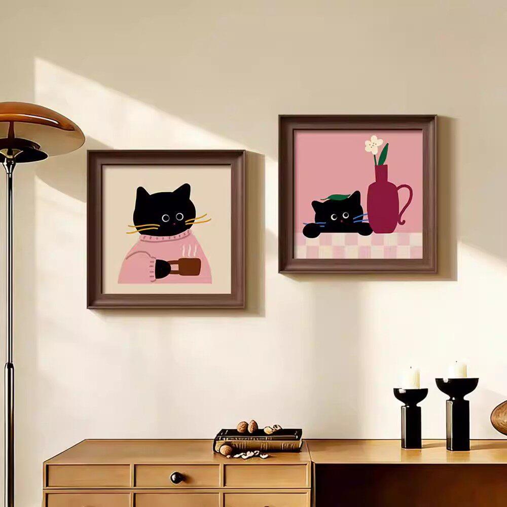 中古风粉色黑猫餐厅装饰画多巴胺复古客厅挂画创意饭厅艺术组合画